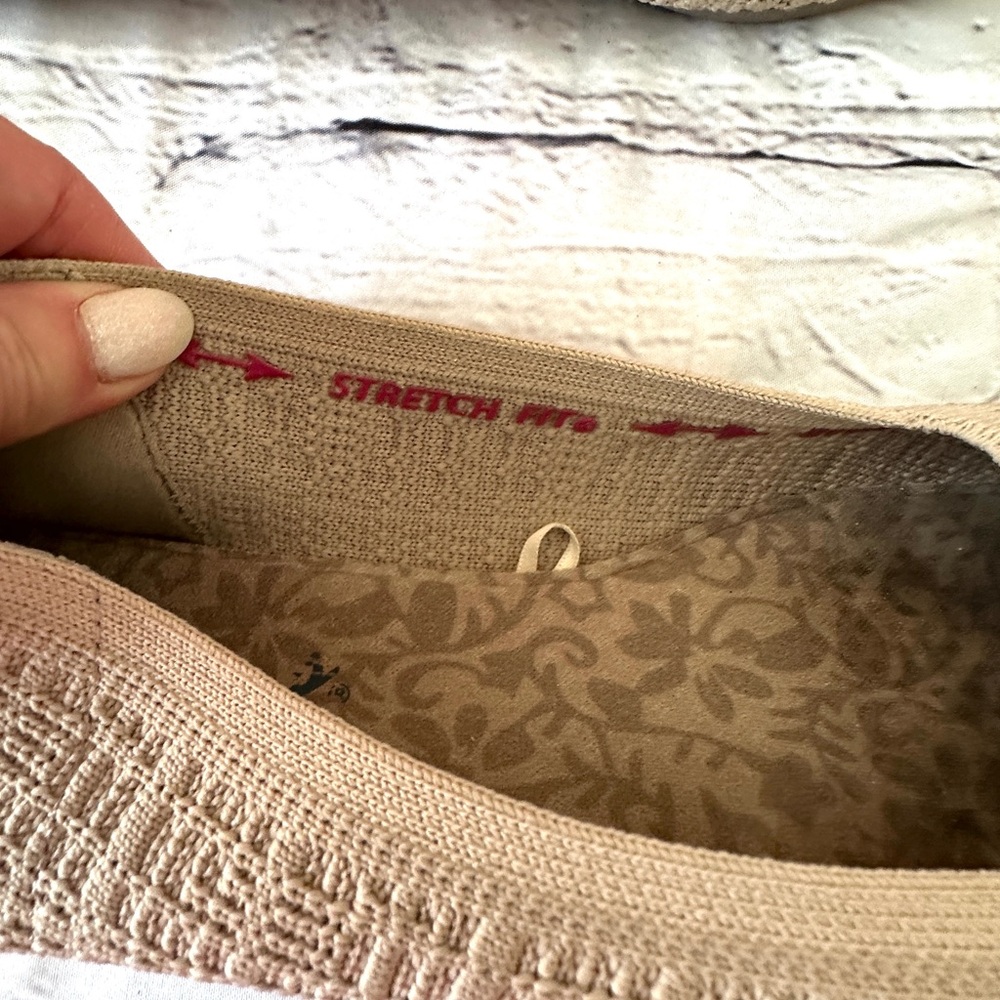 Skechers Neutral Textured Knit Skimmers Flats - Picture 3 of 7